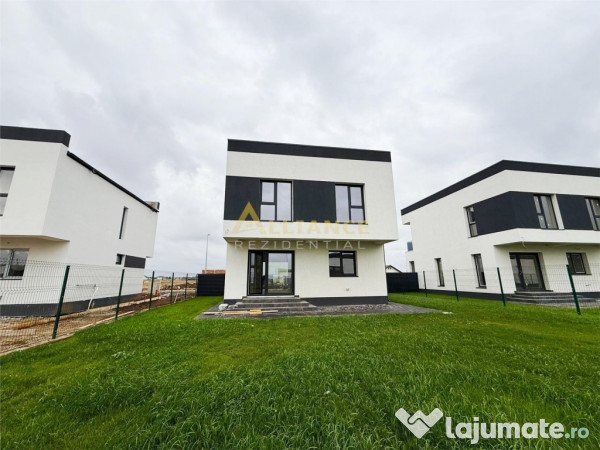 Vila individuala / 4 Camere / 3 Bai / Teren 453 mp / Mutare