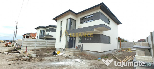 Casa individuala - 4 camere - - 2 bai - 125 mp utili