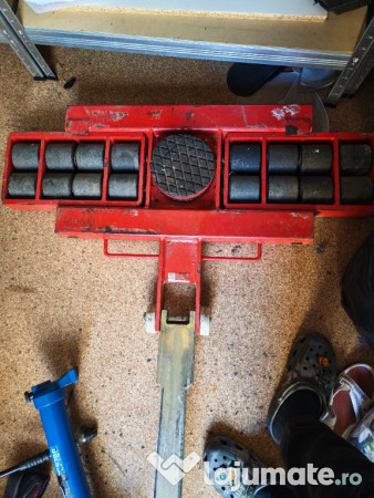 Sistem role transportoare si cric hidraulic 