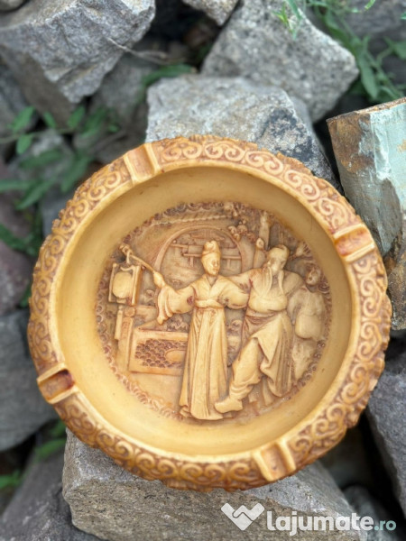 Scrumieră asiatică din piatră de marmura 