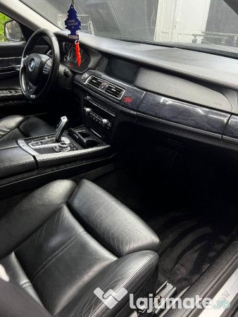 Bmw 740d 306cp 3 butoane