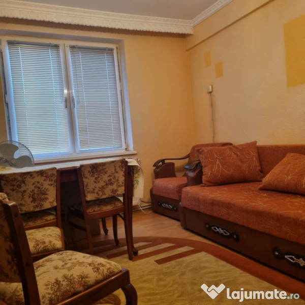 APARTAMENT DE VANZARE CU 2 CAMERE 