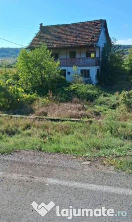 Casa cu teren Ciochiuta, Mehedinti