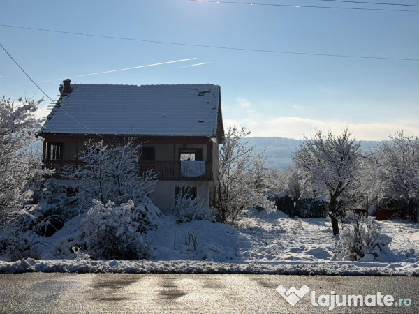 Casa cu teren Ciochiuta, Mehedinti