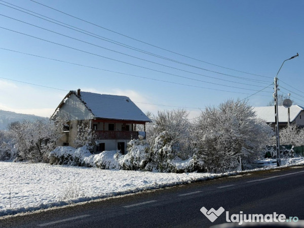 Casa cu teren Ciochiuta, Mehedinti
