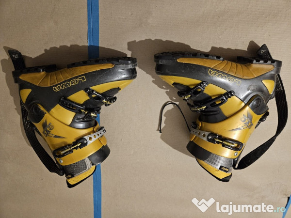 Clapari ski de tura LOWA 