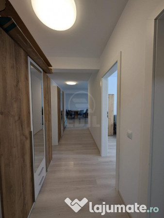 APARTAMENT 3 CAMERE ZONA PORII 