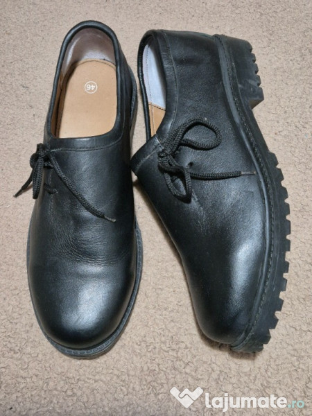 Pantofi barbatesti, piele naturala, 46, impecabili, noi, negri 