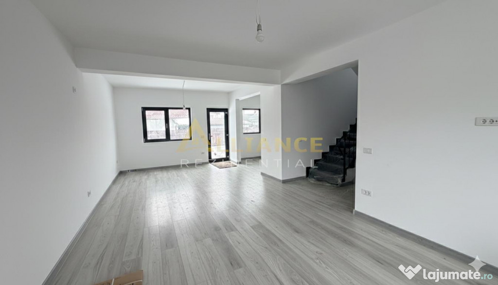 Vil individuala || 4 camere || 