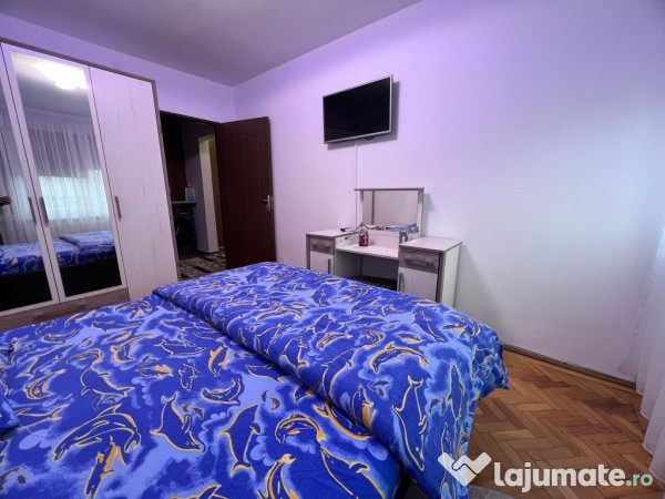 Apartament 3 camere, decomandat,zona Deva Mall/Baroul de avocati 