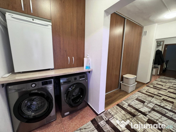 Apartament 3 camere, decomandat,zona Deva Mall/Baroul de avocati 