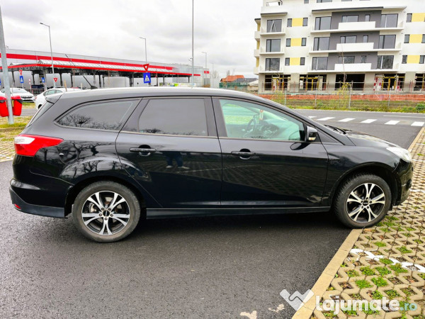 Ford Focus EcoBoost 125 Cp 2013 