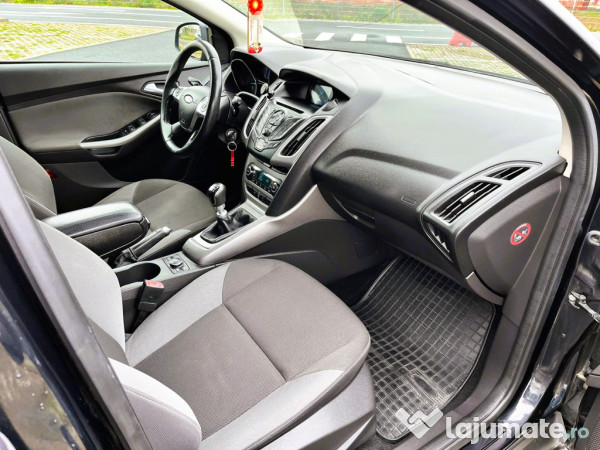 Ford Focus EcoBoost 125 Cp 2013 