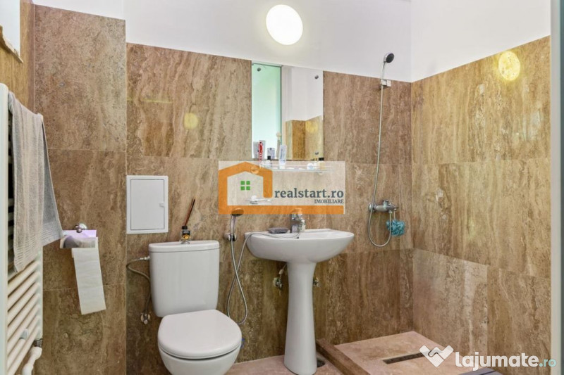 Pta Romana, Vedere spectaculoasa, Renovat total, inclusiv... 