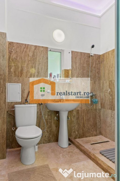 Pta Romana, Vedere spectaculoasa, Renovat total, inclusiv... 