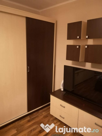Garsoniera de inchiriat Rogerius 