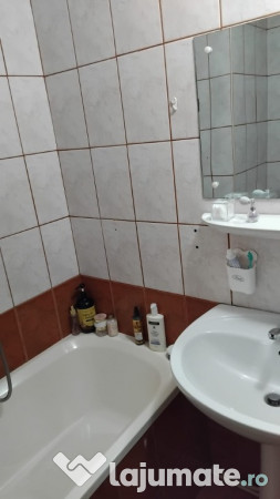 Garsoniera de inchiriat Rogerius 