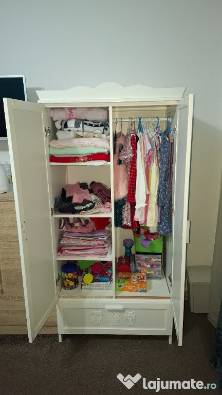 Mobila camera copilului 