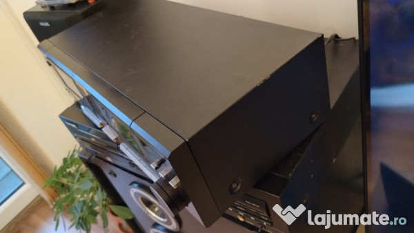 Stereo cassette deck Grundig CCF1870. 