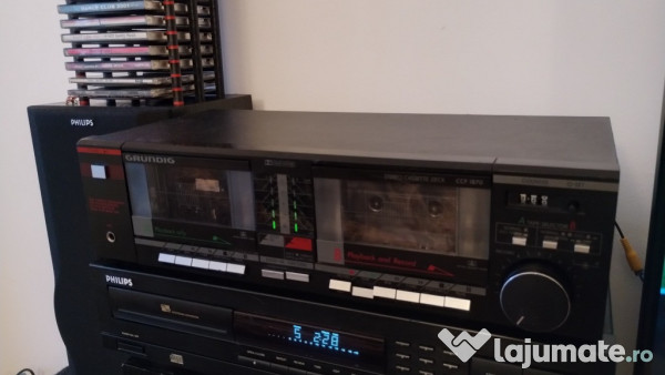 Stereo cassette deck Grundig CCF1870. 