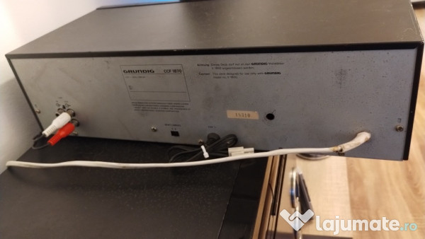Stereo cassette deck Grundig CCF1870. 