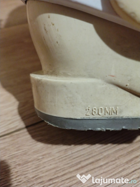 Schiuri Salomon + clapari mar. 39 + 2 bete 