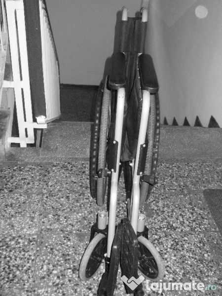 Scaun NOU cu rotile batran dizabilitati handicap carucior carut pliabi