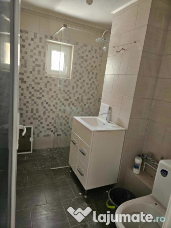 Apartament 3 camere Campulung Muscel zona Grui