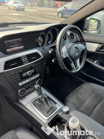 Mercedes c klasse 250 AMG 2.2 