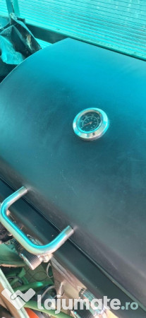 Gratar cu 3 arzatoare separate si termometru - NOU + husa protectie 