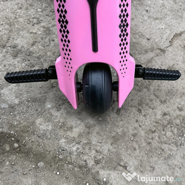 Tricicleta electrica pentru copii Kinderauto Slider 360 12V Pink