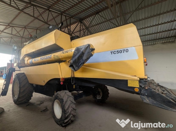 Combina New Holland TC5070 - an 2012 - primul proprietar 