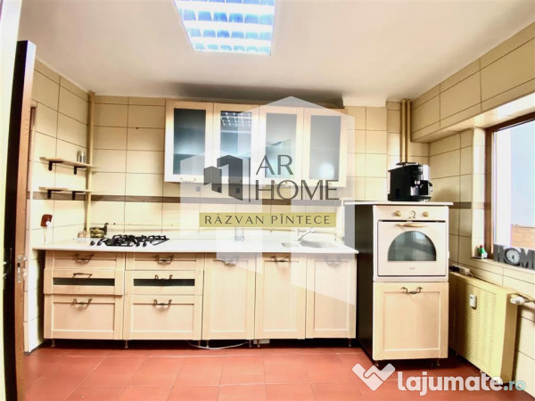 Apartament 2 camere, foarte spatios, ultracentral Catedrala, 
