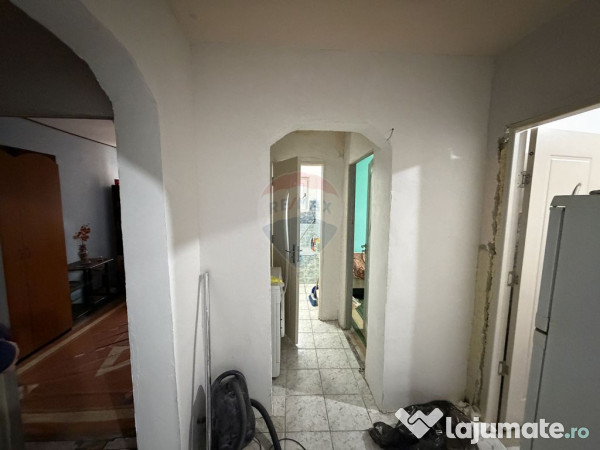 Apartament 3 camere et 2