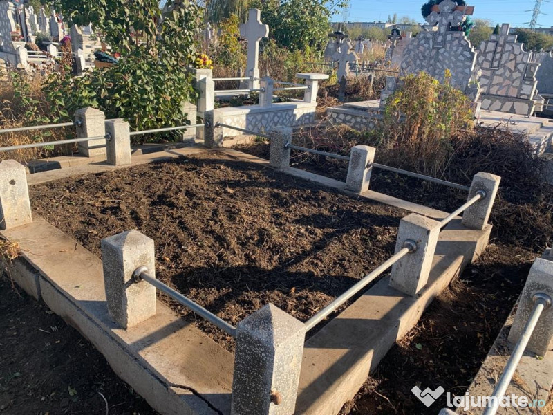 2 locuri de veci Cimitirul Sf. Lazăr din Galați, poziție bună 