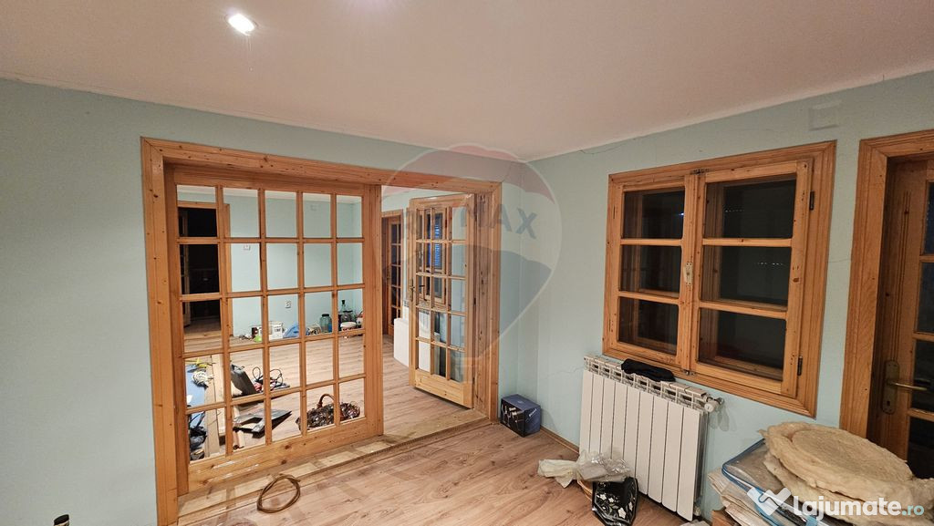 Casă / Vilă cu 6 camere, Gura Humorului, Suceava