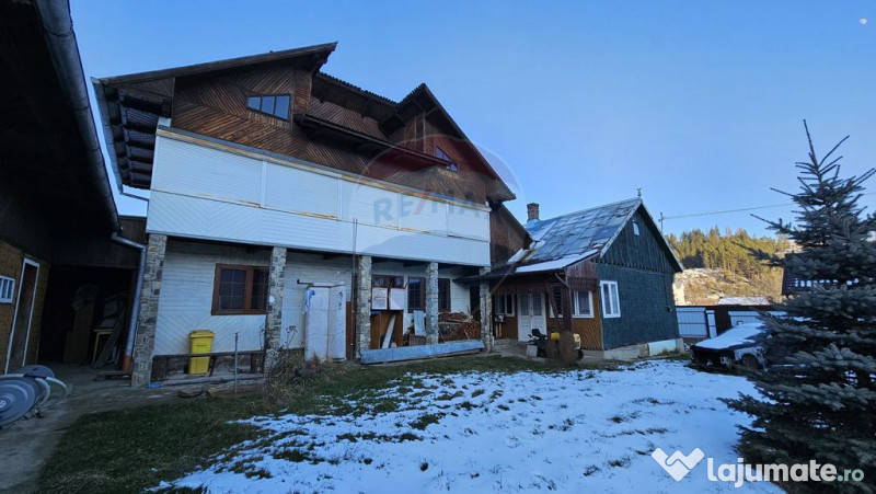 Casă / Vilă cu 6 camere, Gura Humorului, Suceava