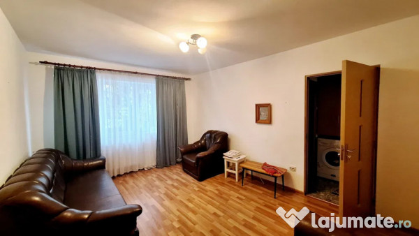 Apartament Cu 2 Camere Semidecomandate Zona Ultracentral