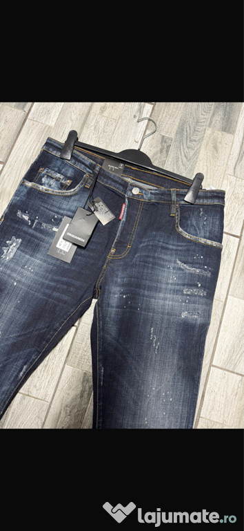 Blugi Dsquared2 barbati 