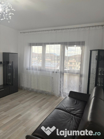 Apartament de 2 camere zona SANPETRU 