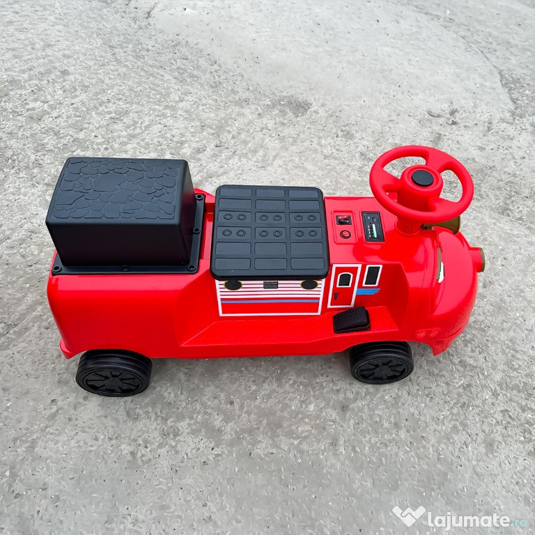 Trenulet electric pentru 2 copii CHUGGINGTON, 2x45W 12V, RED 