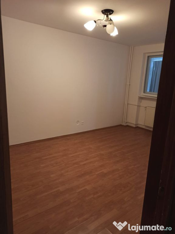 3cam.dec-1baie-disponibil imediat/Bvd Brancoveanu 130-132... 