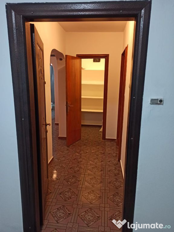 3cam.dec-1baie-disponibil imediat/Bvd Brancoveanu 130-132... 