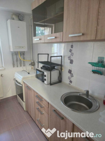 Dimitrie leonida etaj 4 chiar la metrou 