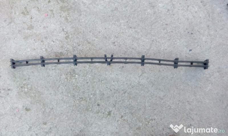Grile din bara Opel Astra G 